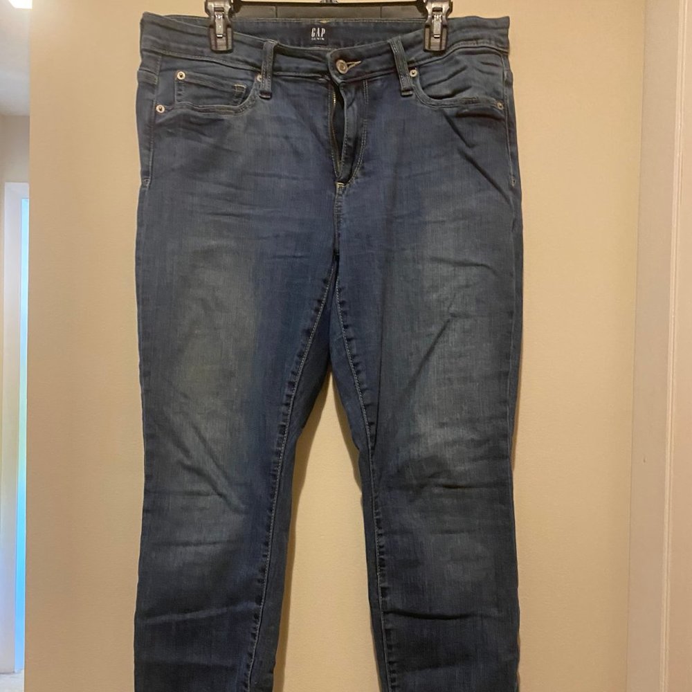 GAP Jeans, Curvy True Skinny Sz 14 Short